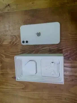 Iphone 11 128gb enak di pakai