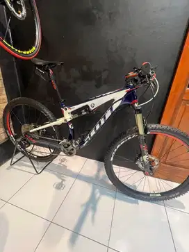 Jual  cepat scoot spark size S 27,5 groupset full XTR