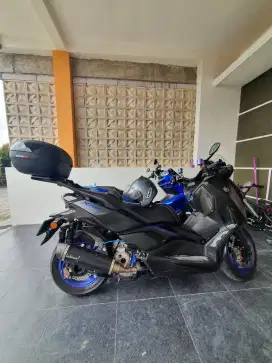 Xmax connected 2024 hedon
