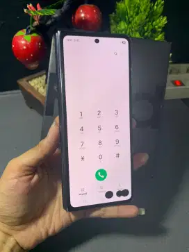 SAMSUNG Z FOLD 4 5G RAM 12/256GB ORIGINAL SEIN NORMAL 



HANYA MI