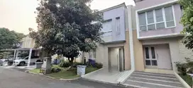 Jual cepat Rumah kawasan Scientia Gading Serpong