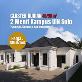 Rumah Klasik Elegan Dekat UIN Solo – Bisa Request Desain Interior