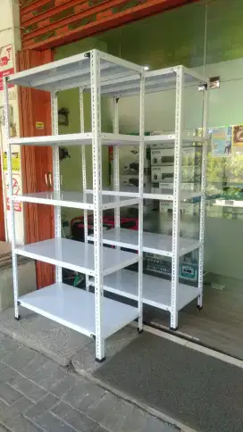 Rak besi susun serbaguna