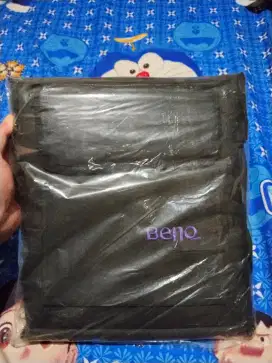 Tas Proyektor Hitam