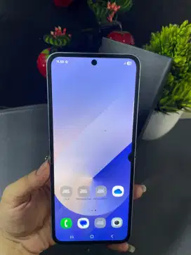 SAMSUNG Z FLIP 6 RAM 8/512GB ORIGINAL SEIN NORMAL 

TAMPILAN MEWAH SAM