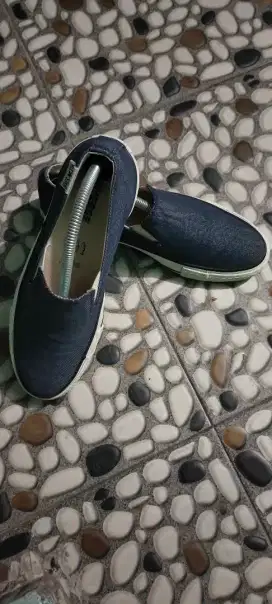 Converse denim slip on