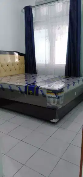 DIBUTUHKAN ART WANITA MENGINAP