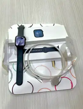 Apple watch series 9 45MM Midgnight M/l GPS
