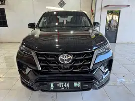 Fortuner GR matic 2021