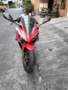 Honda cbr 150 th 2018