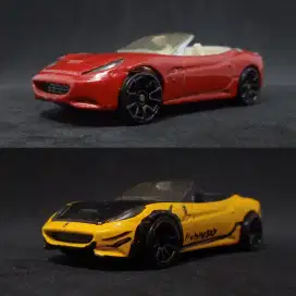 Paket Hot Wheels Ferrari California Merah Kuning Diecast Supercar