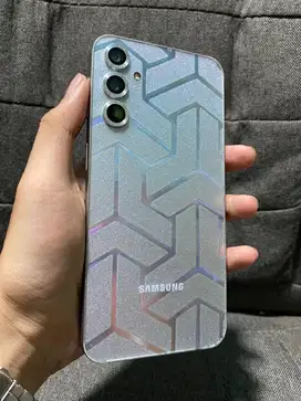 Samsung a24 8/128