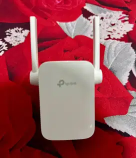 TP LINK WIFI RANGE EXTENDER RE305