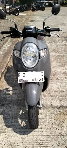 Scoopy 2019 b Depok PJK idup