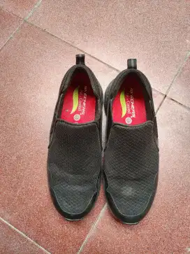 Sepatu Skechers