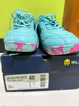 Sepatu futsal mills original