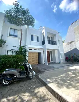 Rumah disewa 5 kamar cilandak dekat kemang jakarta selatan