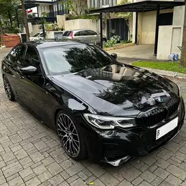 2021 BMW 330i M Sport G20 Black Sapphire Metallic