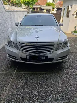 DIJUAL MERCY E300 2011 KONDISI BAGUS SIAP PAKAI