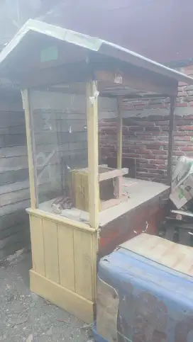 Gerobak jualan bekas