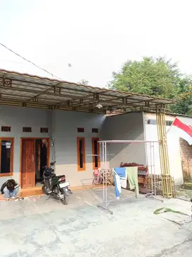 Rumah Siap Huni Area Padat Penduduk Di Desa Karangmalang Brebes