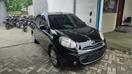 Nissan March XS AT 1.2 Istimewa
