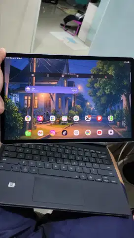Samsung Galaxy Tab S10+ Fullset Mulus