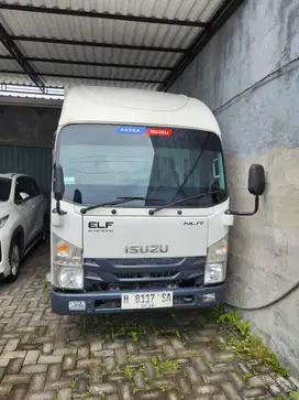 Jual isuzu elf nlr 85 thn 2023