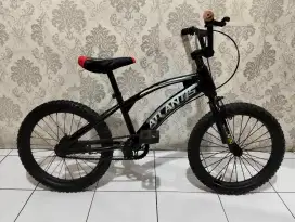 Sepeda BMX anak ukuran 18 untuk usia 5 sampai 8 tahun