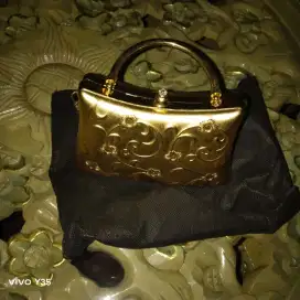 Tas Tangan Wanita dari Alumunium