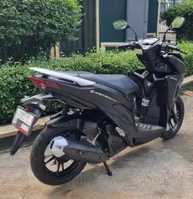 Honda Vario 150 Keyless CBS ISS MULUSSS Pajak Hidup Panjang