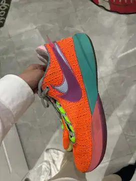 Lebron 20 orange