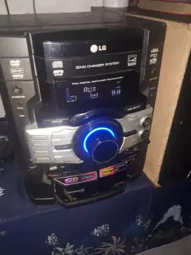 Audio jual tep compo merk LG suara bas jhosssss lokasi SMKN 57 RAGUNAn