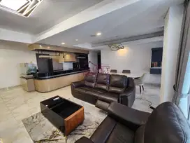Disewakan Apt The Royale Springhill Kemayoran 2+1BR Luas 192m2 VR1119
