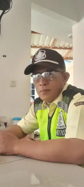 Mencari lowongan security