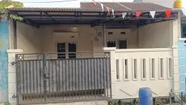 DIJUAL RUMAH 2 KT 1 KM Istimewa