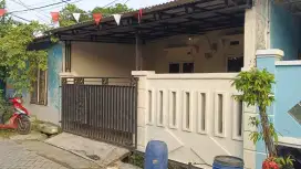 DIJUAL RUMAH 2 KT 1 KM