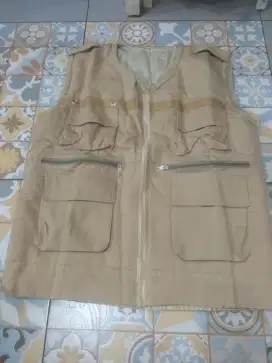 Rompi safari kondisi baru