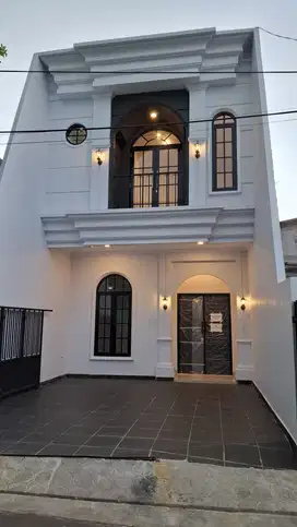Rumah mewah dekat tol Andara. Dijagakarsa