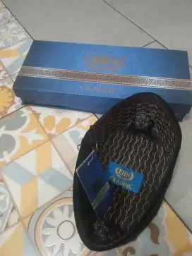 Kopiah hitam BHS