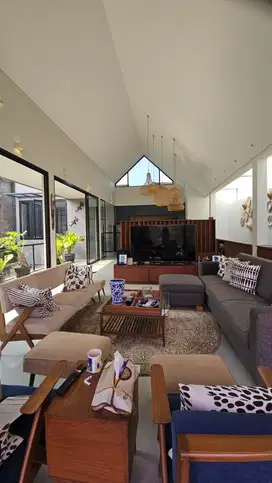 Dijual Cepat Murah Rumah Baru Bagus di Komplek Sunrise Jakarta Barat
