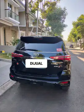 Toyota Fortuner GR Sport Diesel 4X2