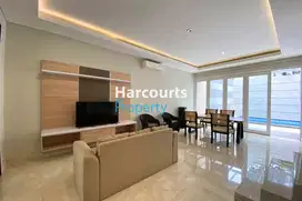 DIJUAL - Townhouse area kemang jakarta selatan 8M