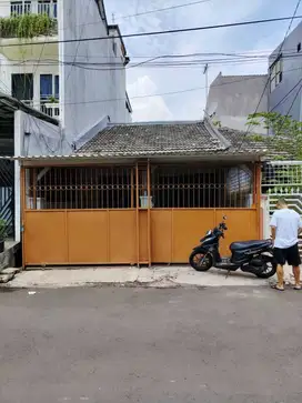 Disewakan Rumah Muara Karang Pluit uk 6x17m