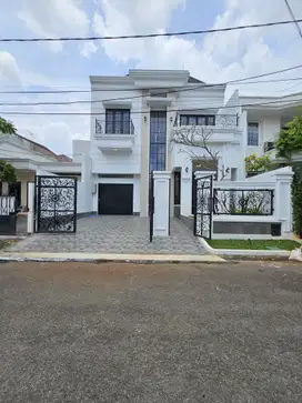 FOR SALE PONDOK INDAH  BRAND NEW HOUSE  MODERN CLASSIC DESIGN