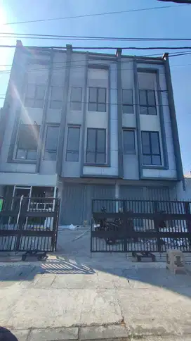 Disewakan Ruko di Raya Tambak Rejo