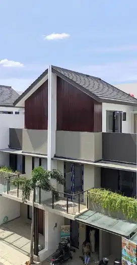 Dijual Rumah Baru Siap Huni 3 lantai Cluster Astelia Bintaro