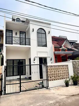 Rumah Minimalis  Bsd Griya loka