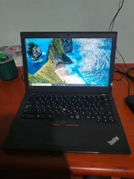 Thinkpad X260 layar 13