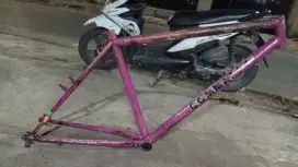 Frame sepeda ukuran 26